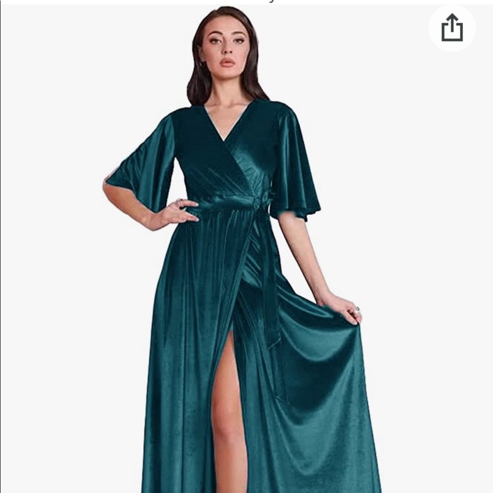 Tianzhihe V Neck Velvet Maxi Dress with Slit